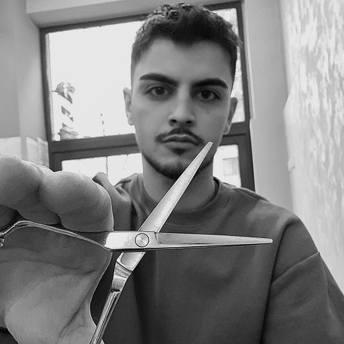 Robert Dobre - trainer GEO Barbershop Academy